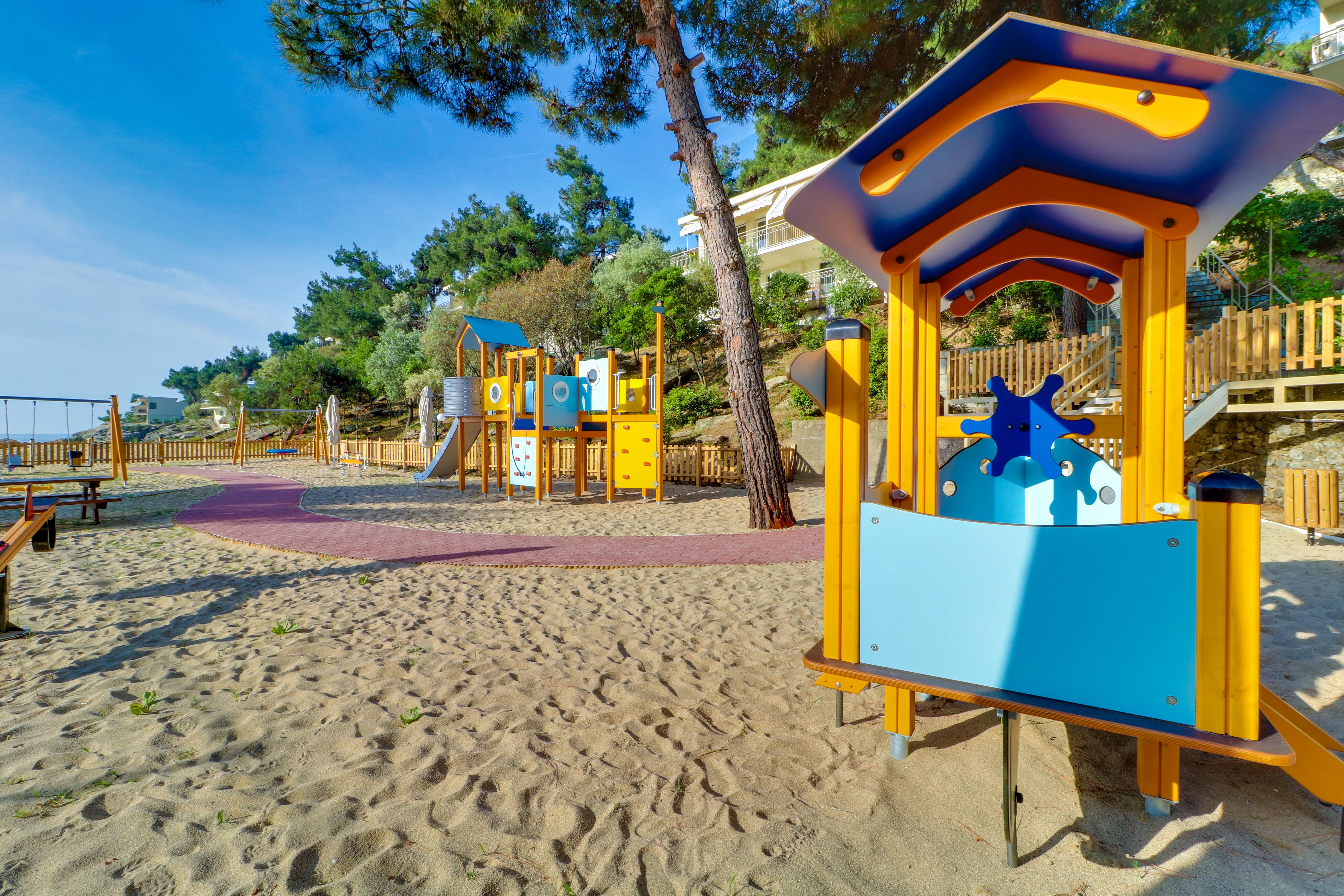 Tosca Beach Hotel Palaiontsiflikion Luaran gambar