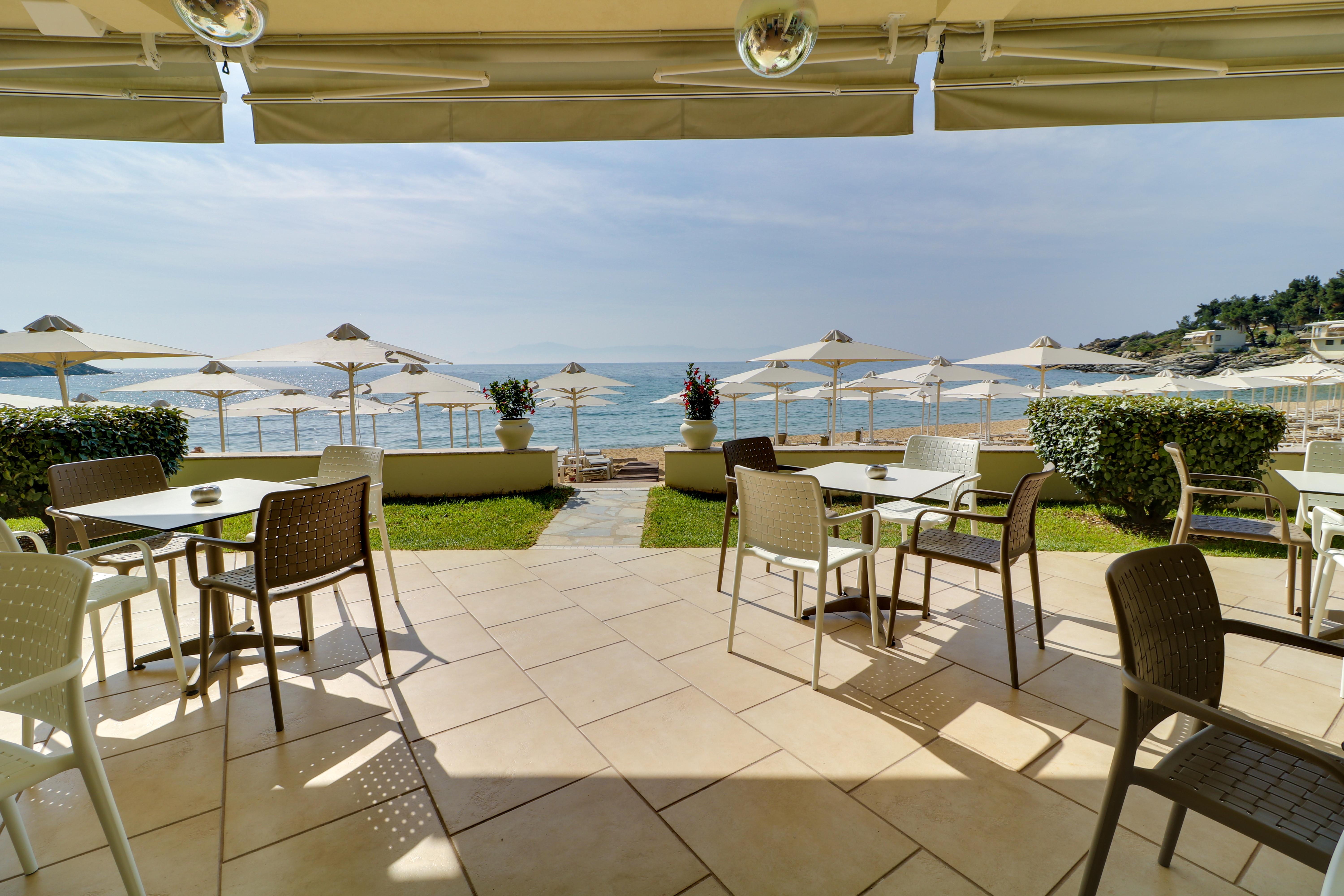 Tosca Beach Hotel Palaiontsiflikion Luaran gambar
