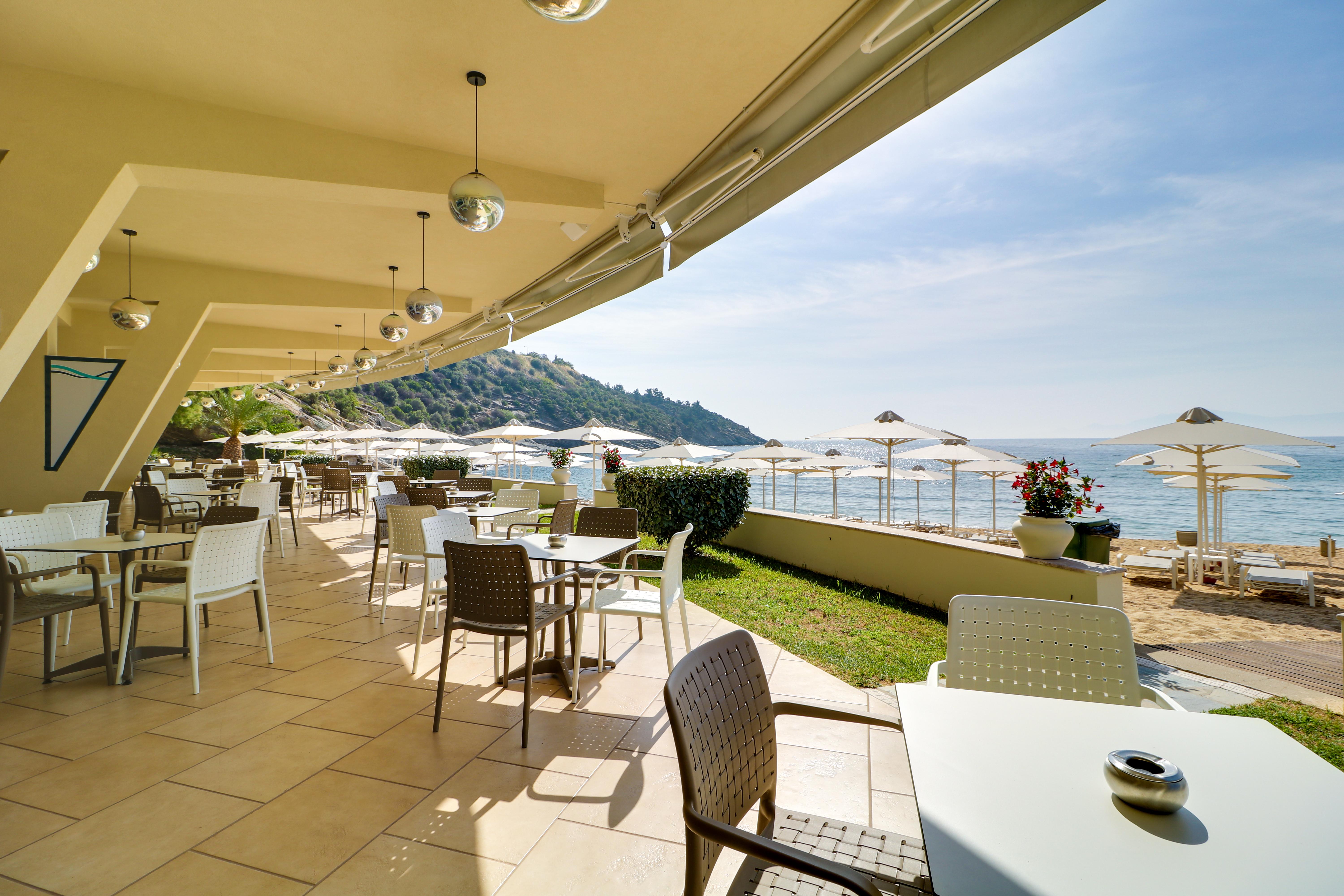 Tosca Beach Hotel Palaiontsiflikion Luaran gambar