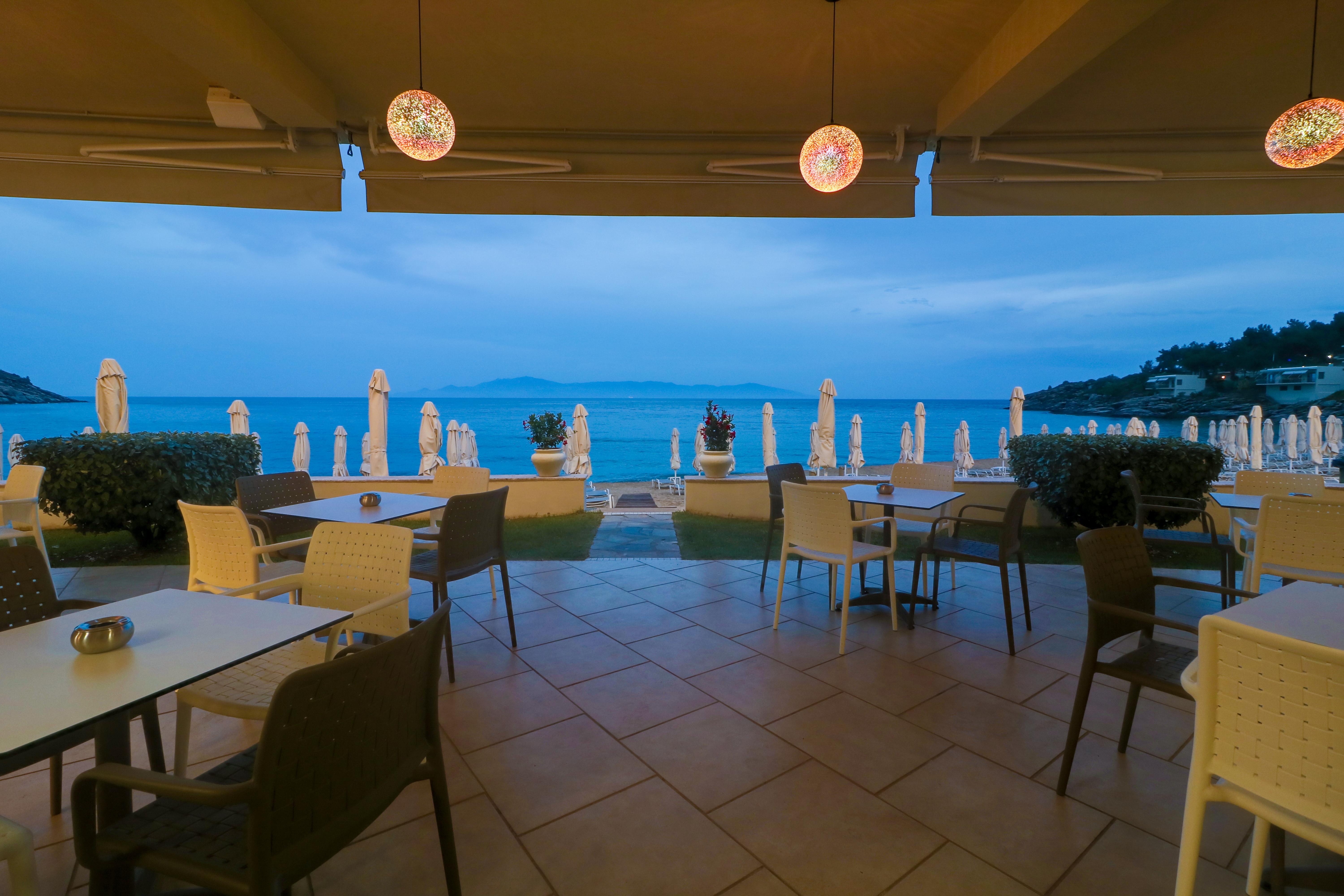 Tosca Beach Hotel Palaiontsiflikion Luaran gambar
