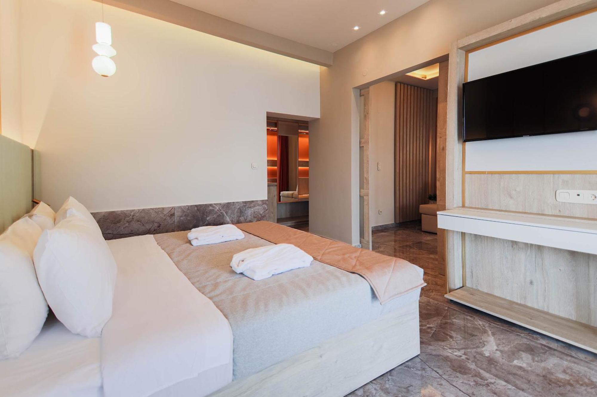 Tosca Beach Hotel Palaiontsiflikion Luaran gambar